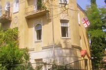 Guest House Irina Tbilisi Exterior photo